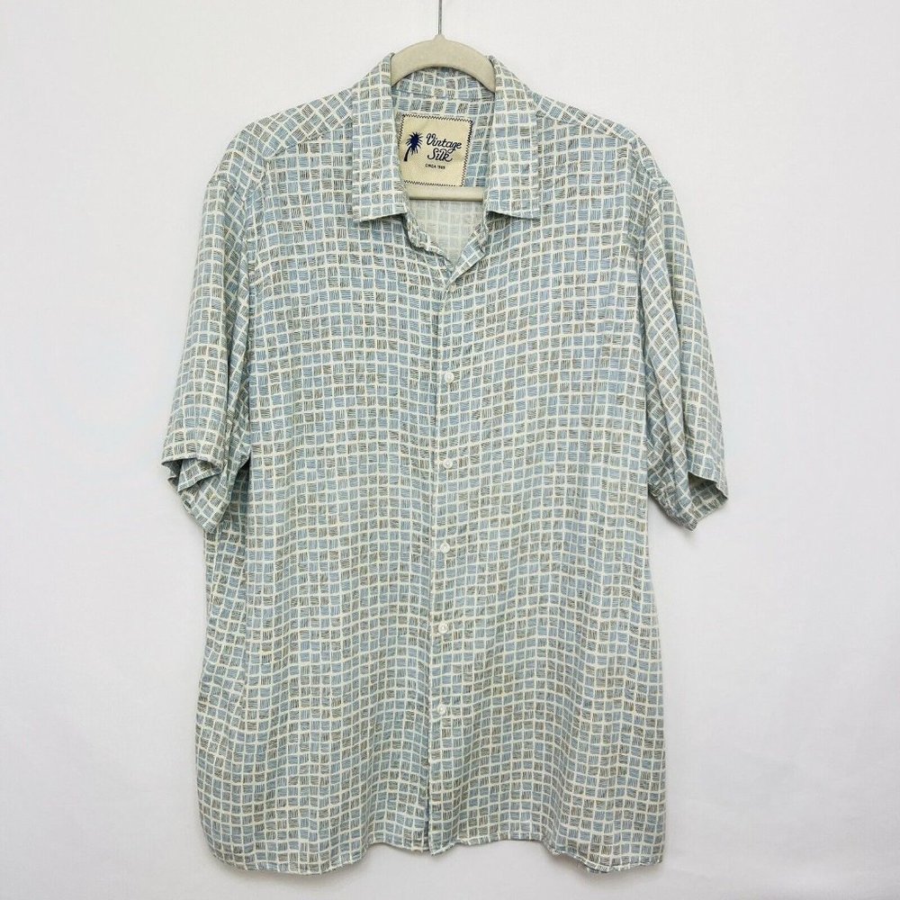 Vintage Silk Circa 1969 Men’s XXL 2X Shirt Silk Blend White Blue Geometric #i